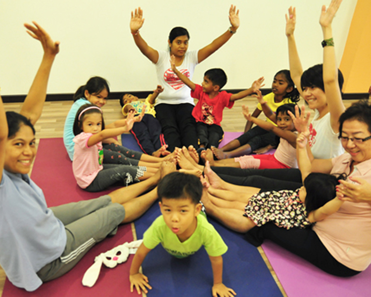 Super Yoga Kids Instructor Course
